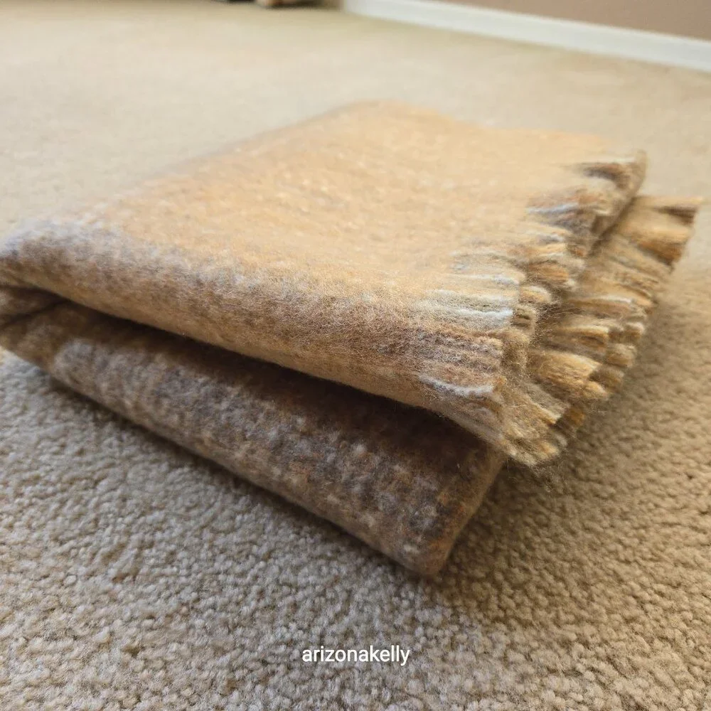 NWOT Wool Tweed Scarf Ralph Lauren Thick Tan
